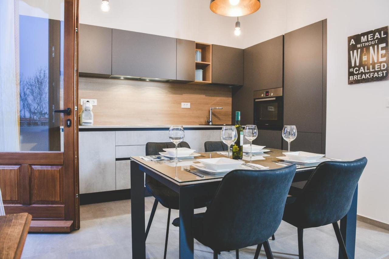 Luxury Apartment Antonia In The City Centre ริเยกา ภายนอก รูปภาพ